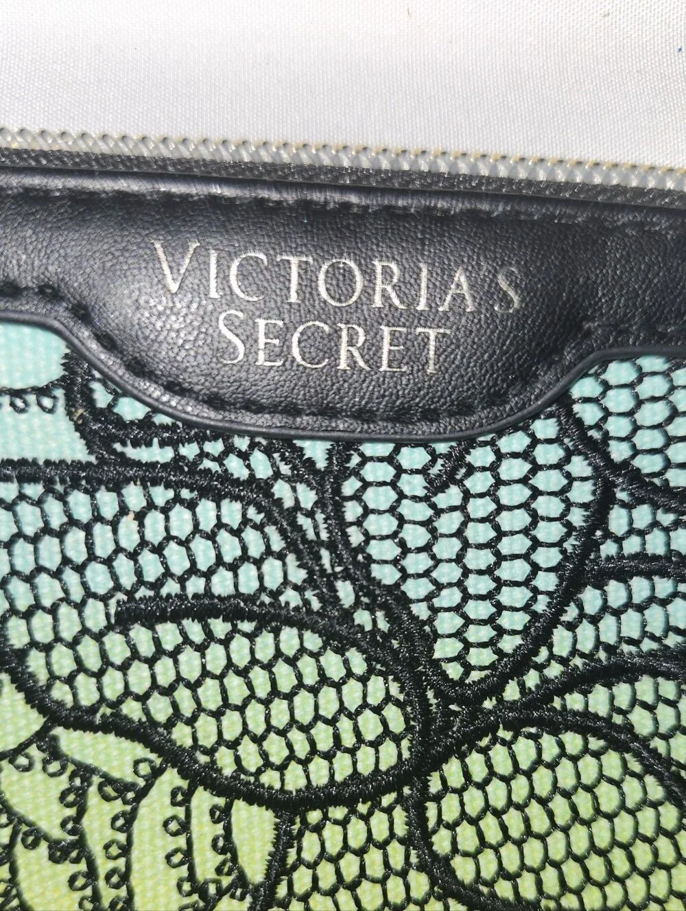 Victoria's Secret Teal to Yellow Lace-Print Wristlet